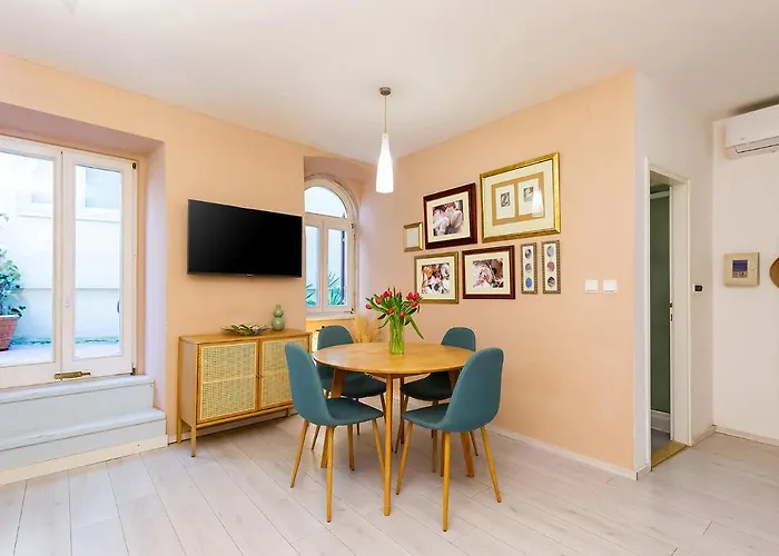 Apartment Anika Old Town